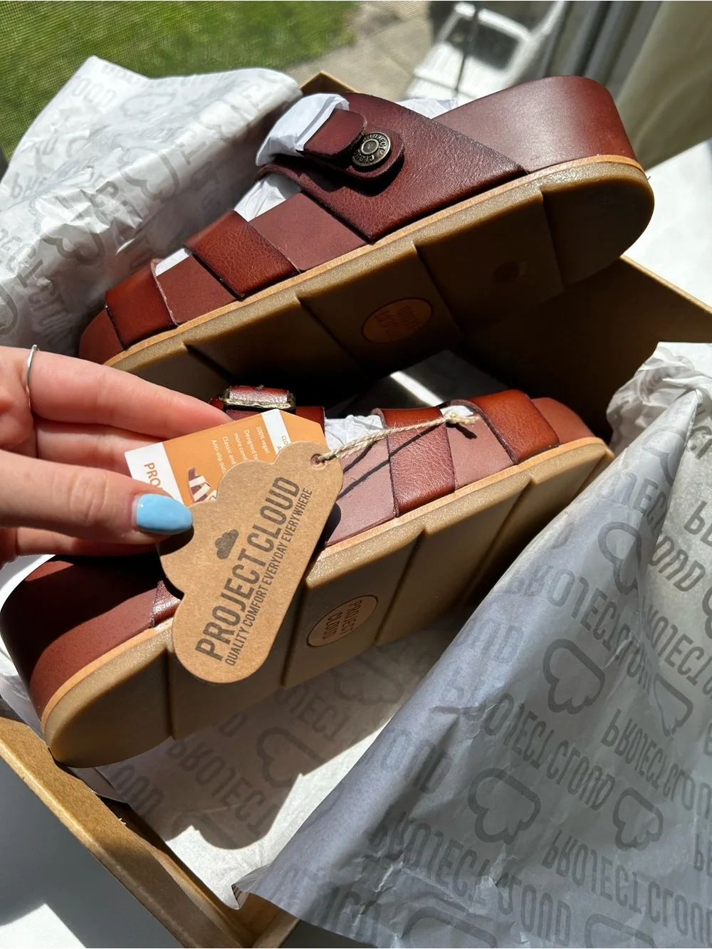 BRAND NEW IN BOX PROJECT CLOUD SIZE 8 brown Eco-Leather Platform Sandals